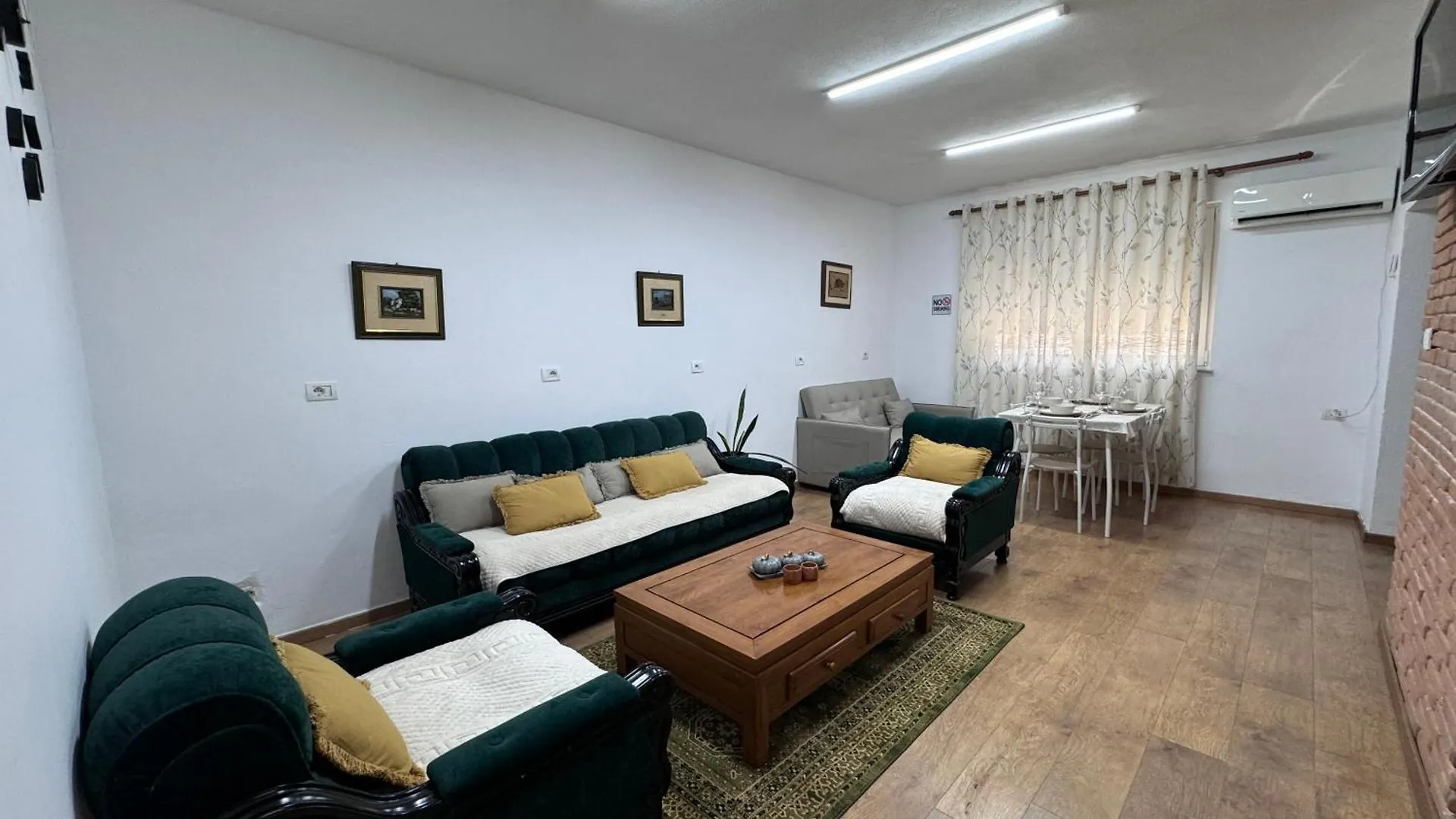 Dream Apartment New Bazaar Tirana